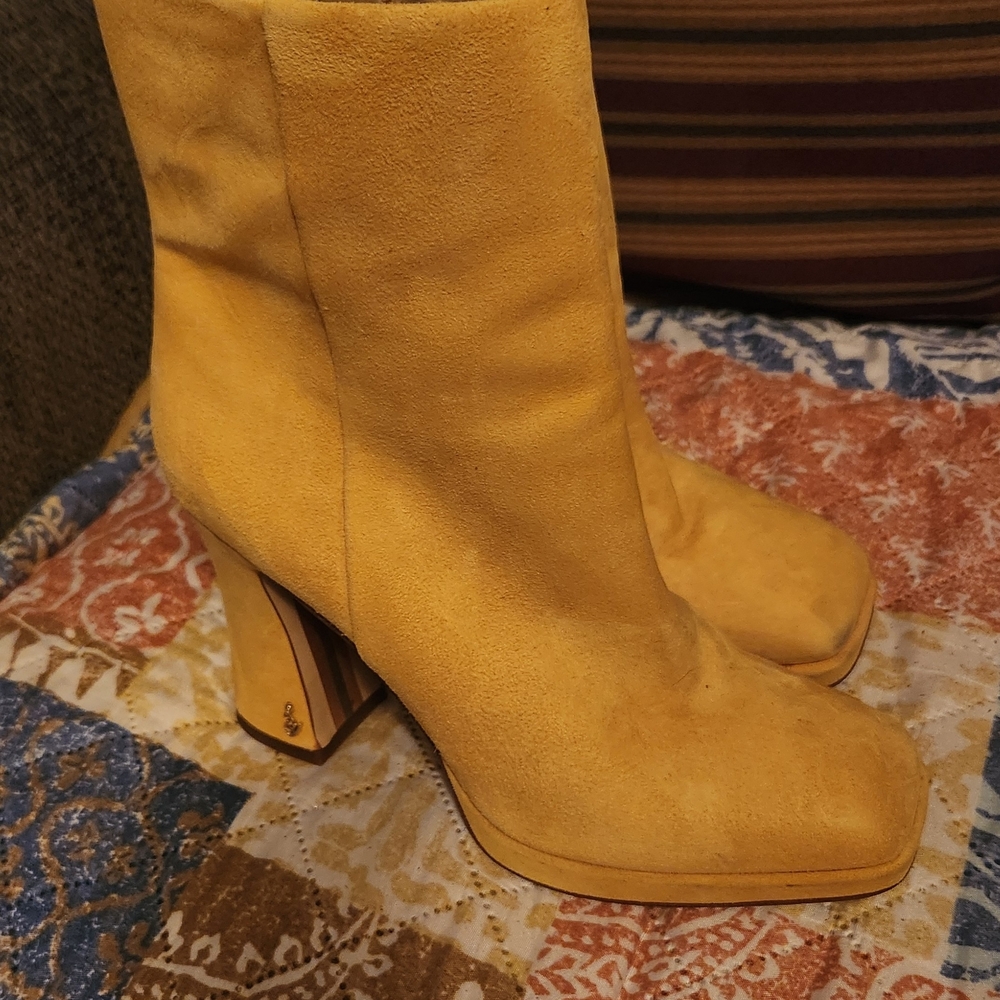 Sam Edelman Tan Ankle Boots
